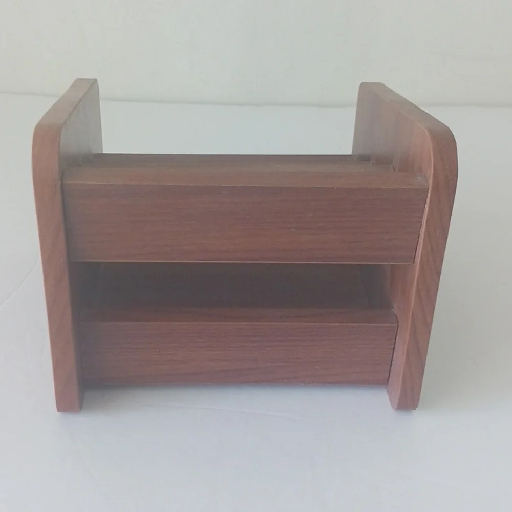 N/A elegant wooden